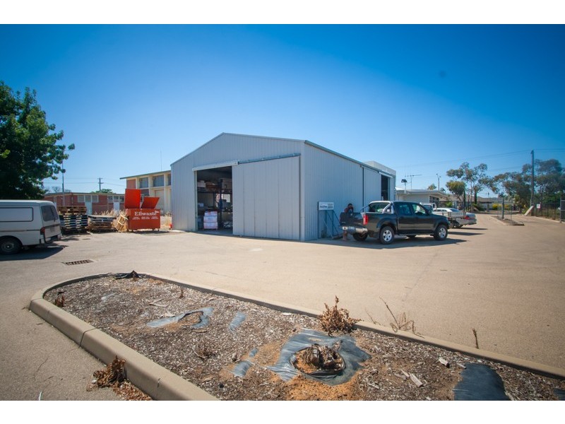 255-257 Ogilvie Ave, Echuca VIC 3564