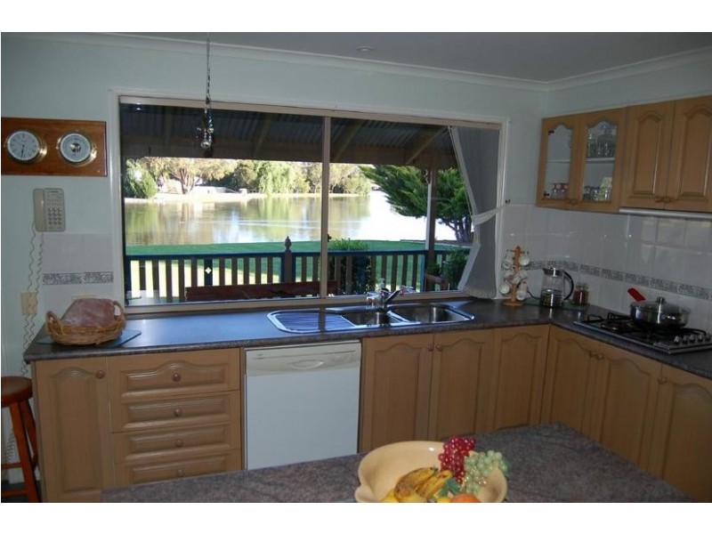 42 Kilkerrin Drive, Moama NSW 2731