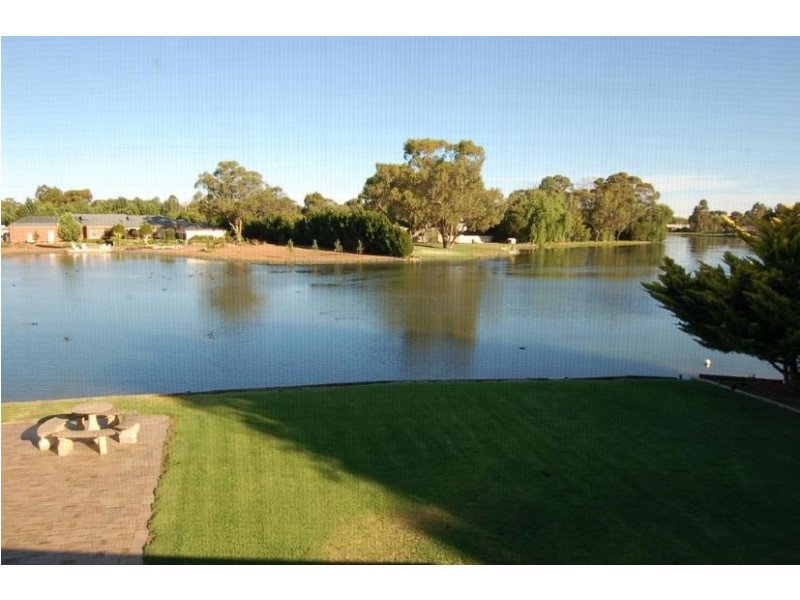 42 Kilkerrin Drive, Moama NSW 2731