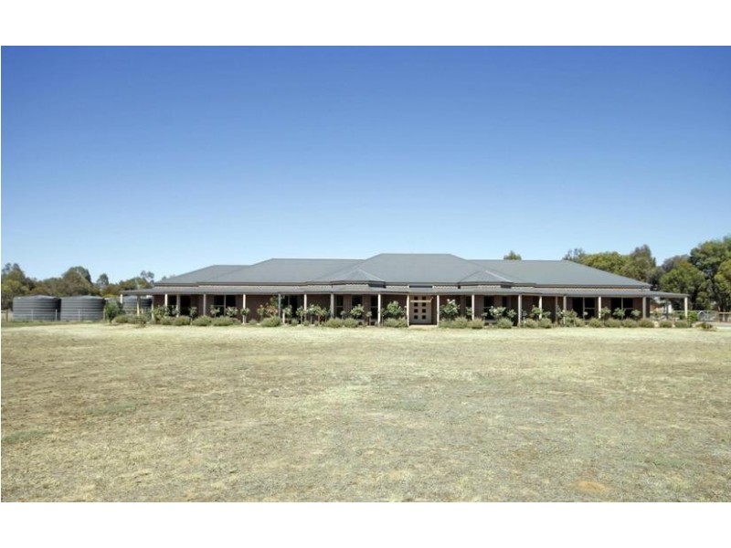 13 Grimison Lane, Moama NSW 2731