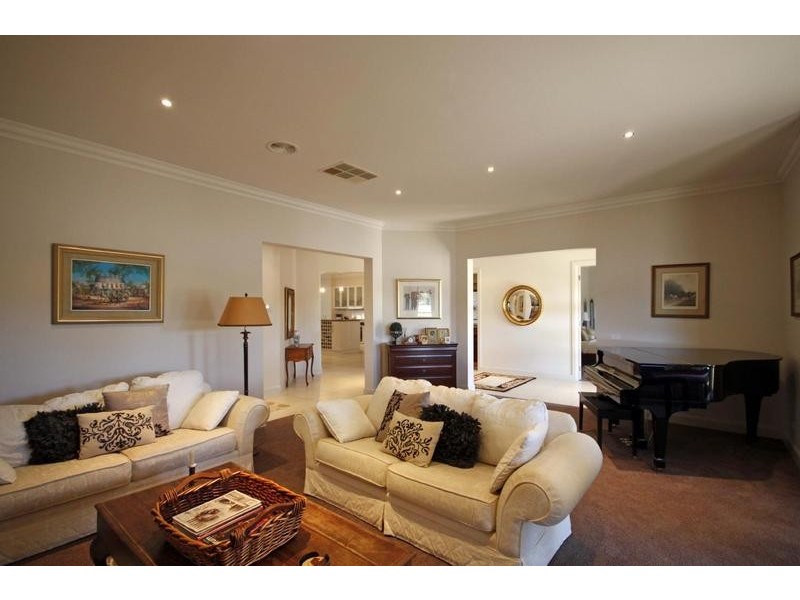 13 Grimison Lane, Moama NSW 2731