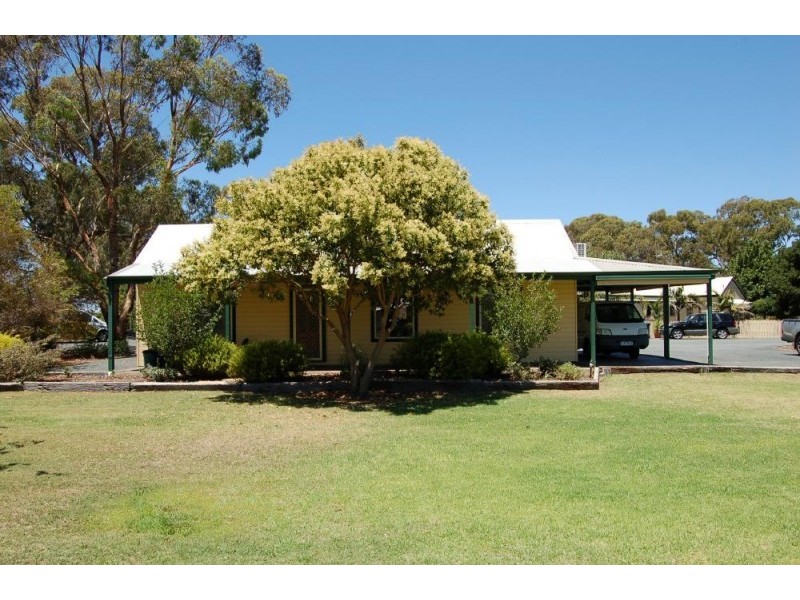 13/162 Perricoota Road, Moama NSW 2731