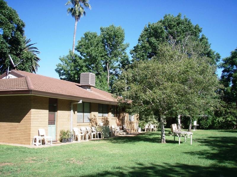 50 Moama Street, Mathoura NSW 2710