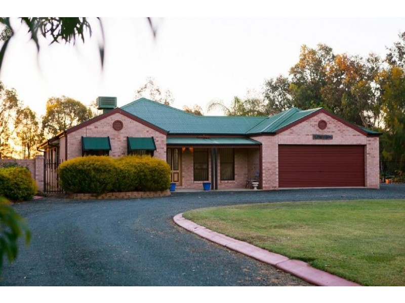 61 Wharparilla Drive, Echuca VIC 3564