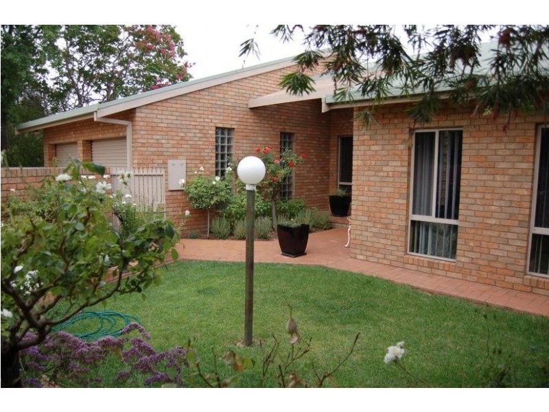 97 Sutton Street, Echuca VIC 3564