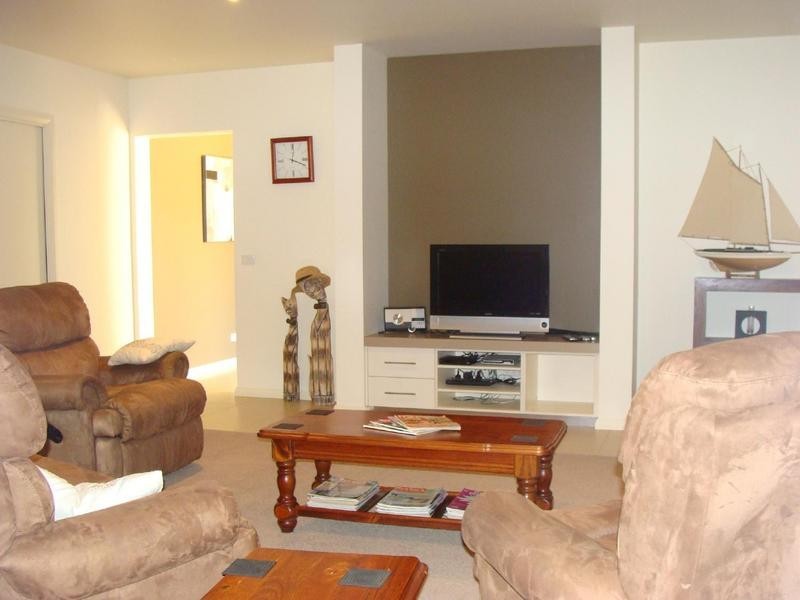 61 Pakenham Street, Echuca VIC 3564