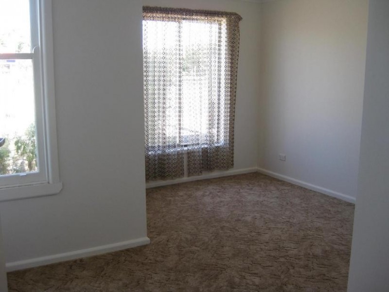 8 George Street, Rochester VIC 3561