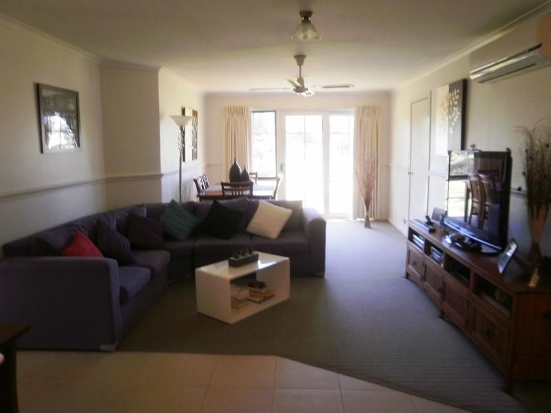 8/1 Mayfield Court, Moama NSW 2731