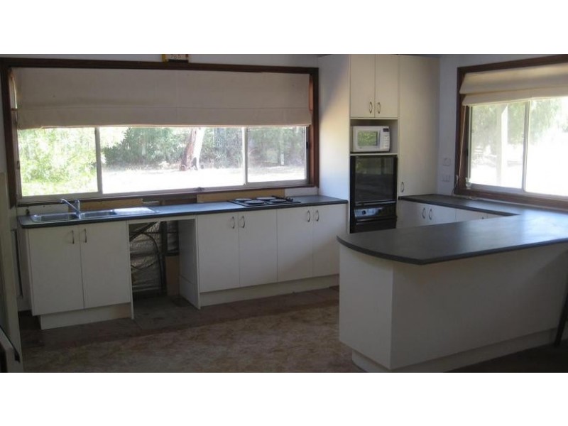 8 Rice Street, Barmah VIC 3639