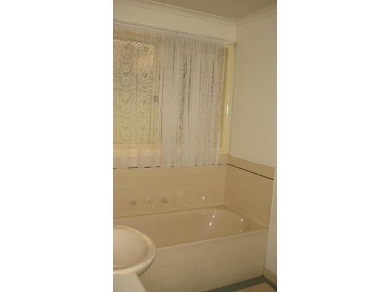 3/90 Hare Street, Echuca VIC 3564