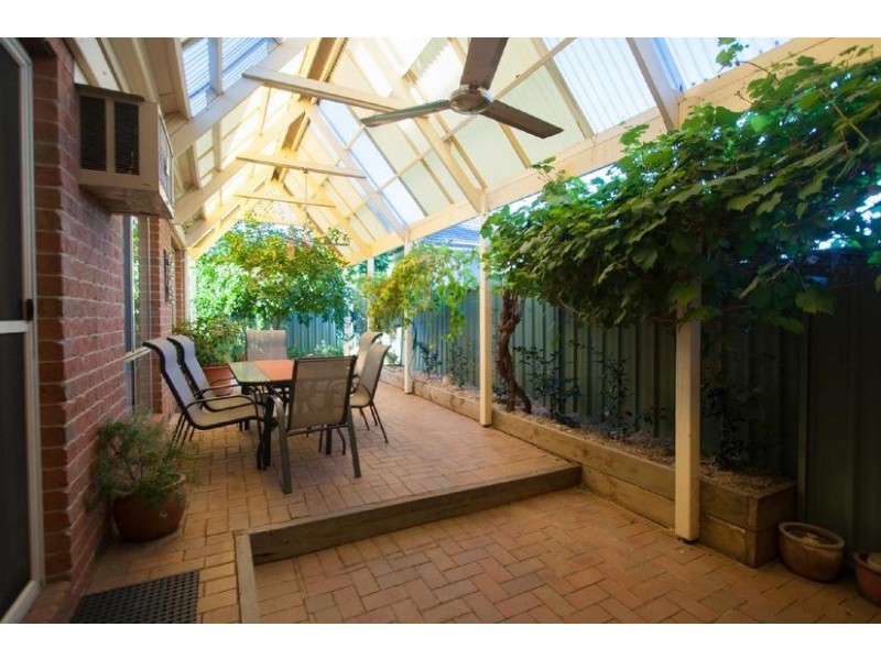 2/90 Haverfield Street, Echuca VIC 3564