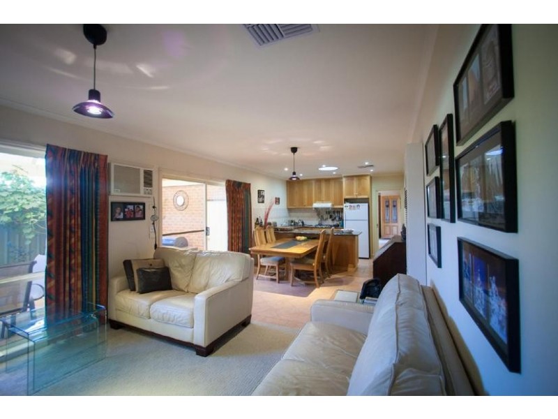 2/90 Haverfield Street, Echuca VIC 3564