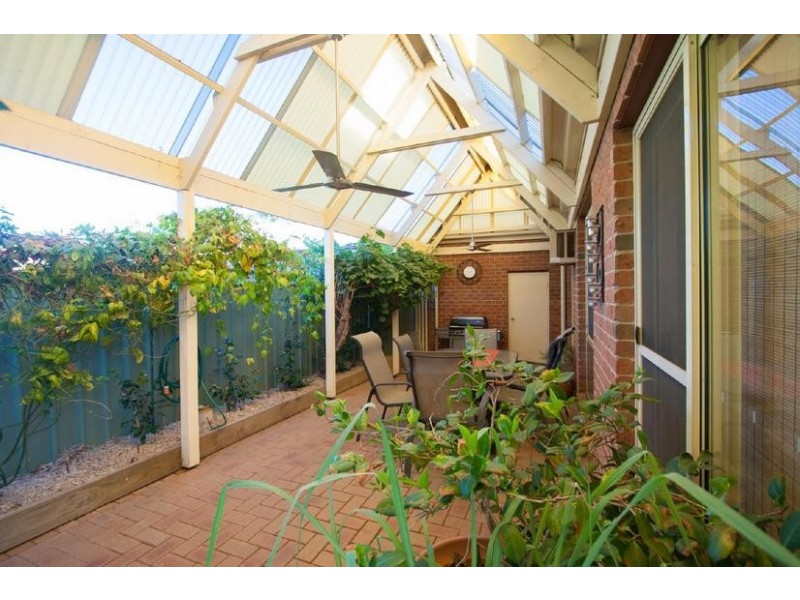 2/90 Haverfield Street, Echuca VIC 3564