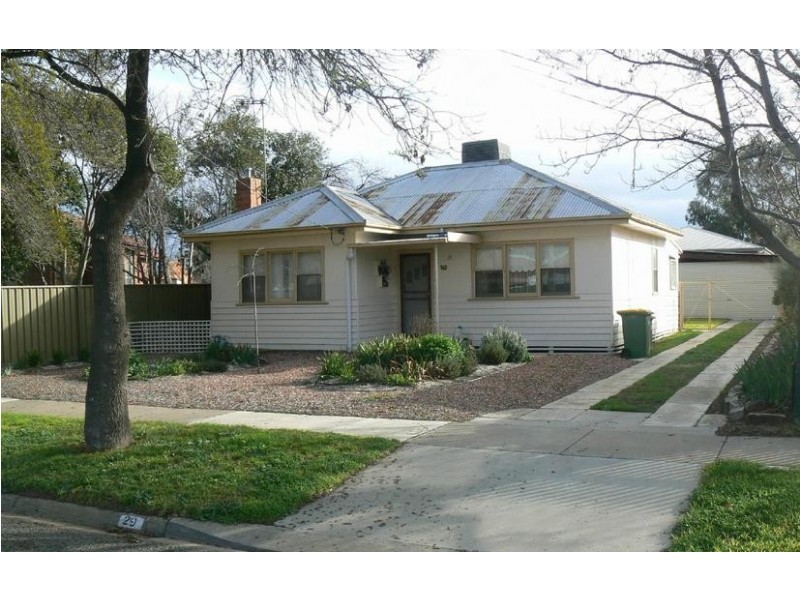 29 Moama Street, Echuca VIC 3564