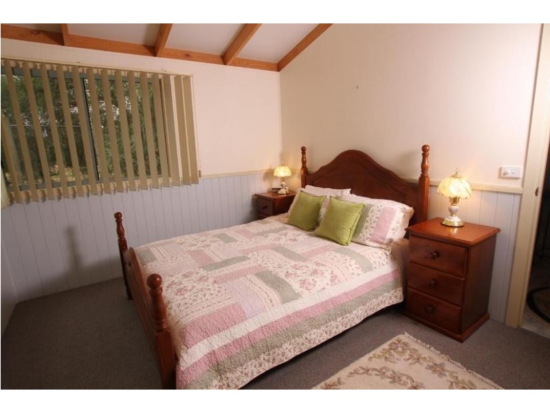 6533 Northern Highway, Rochester VIC 3561