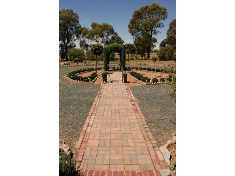 988 Echuca-Mitiamo Road, Echuca VIC 3564
