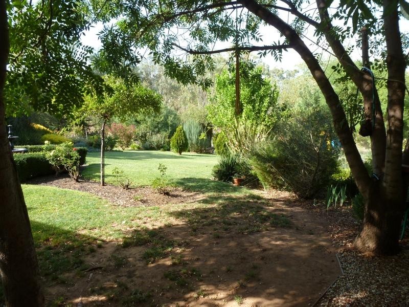 76 Rutley Crescent, Echuca VIC 3564