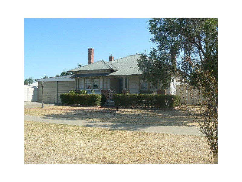 42 Darling Street, Echuca VIC 3564
