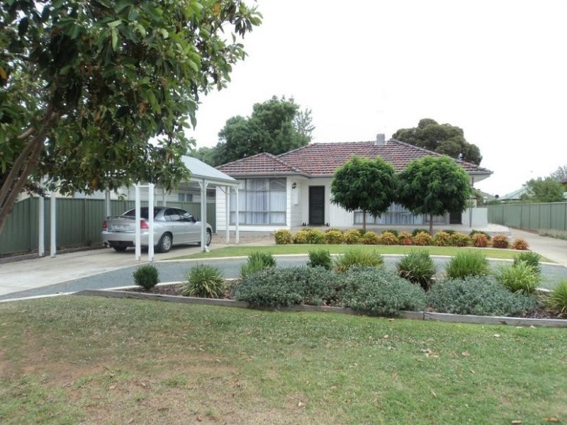 1/14 Simmie Street, Echuca VIC 3564