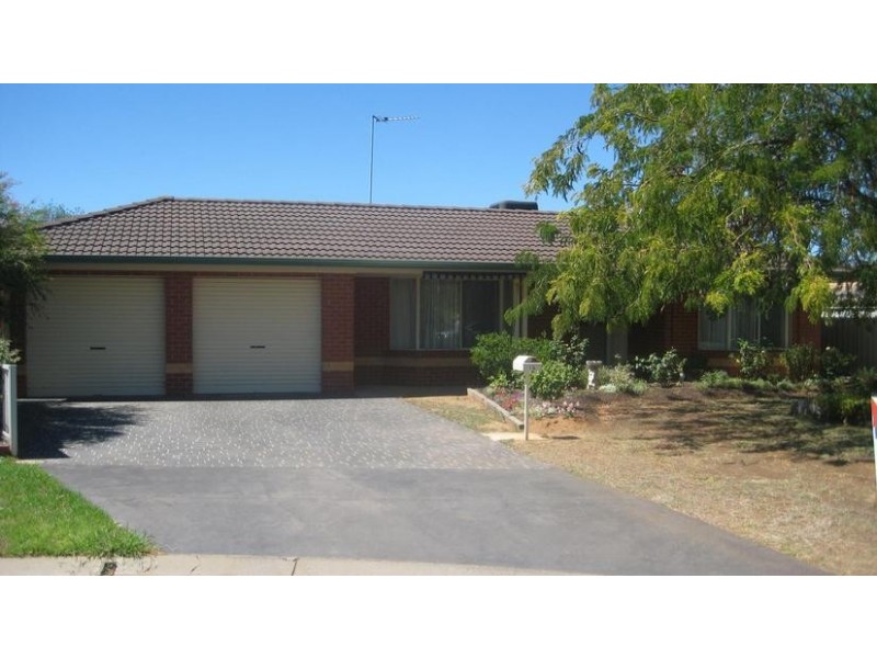 15 Oscar Place, Echuca VIC 3564