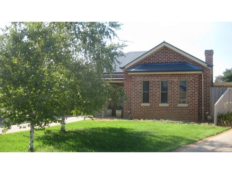 12A Winnima Avenue, Moama NSW 2731