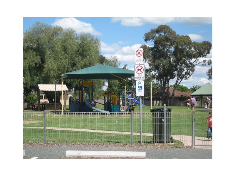 211 Leichardt Street, Echuca VIC 3564