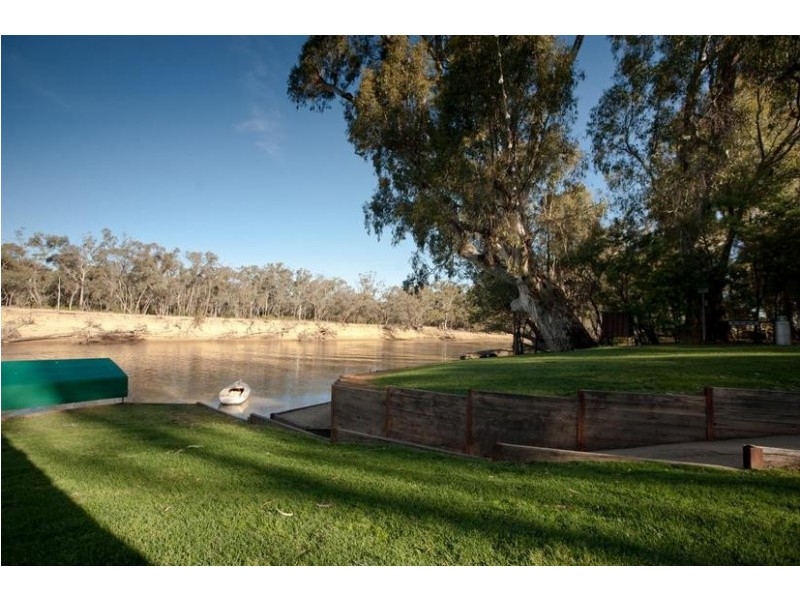 172 Wharparilla Drive, Echuca VIC 3564