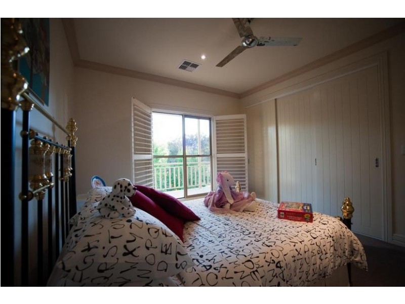 172 Wharparilla Drive, Echuca VIC 3564