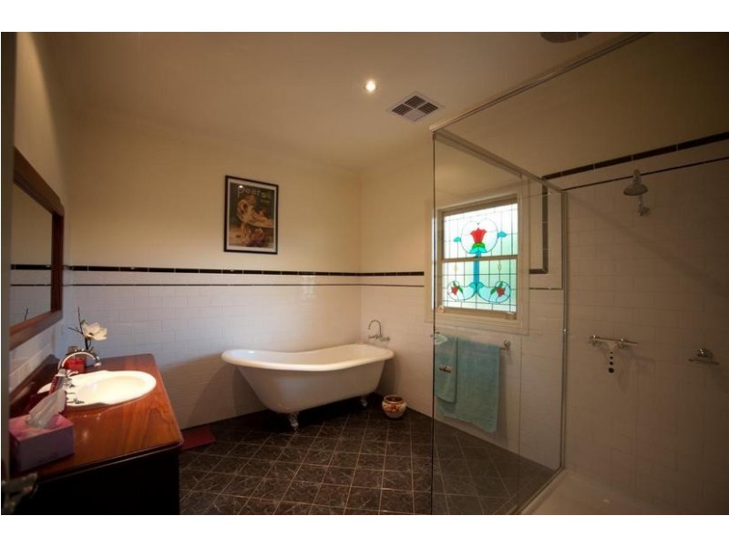 172 Wharparilla Drive, Echuca VIC 3564