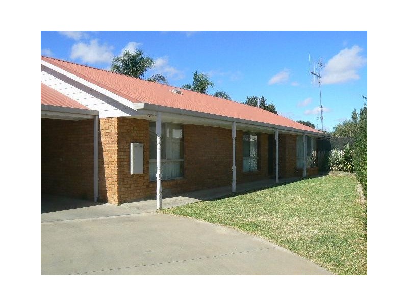 6 Colonel Court, Echuca VIC 3564