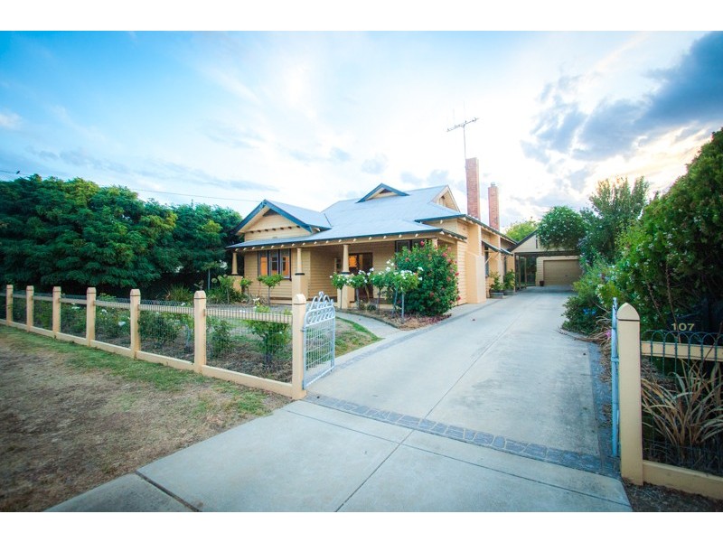 107 Hovell Street, Echuca VIC 3564