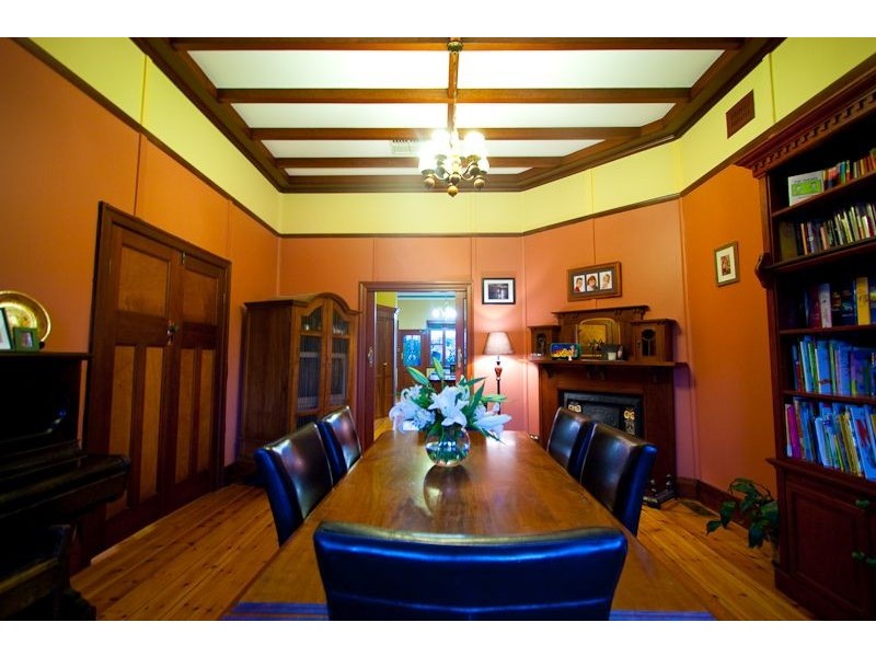 87 Mitchell Street, Echuca VIC 3564