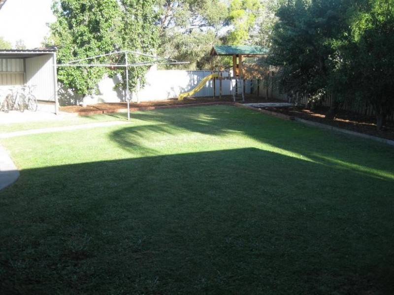 30 Pevensey Place, Echuca VIC 3564