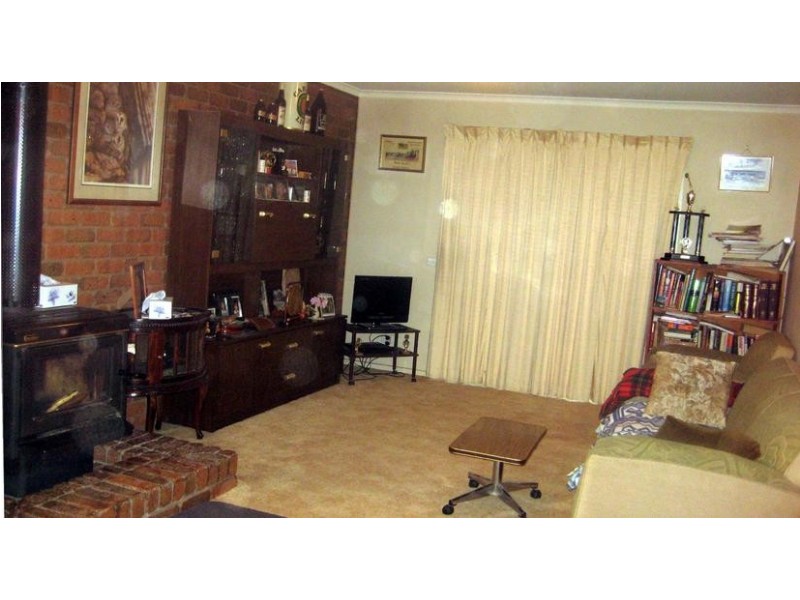 30 Regent Street, Moama NSW 2731