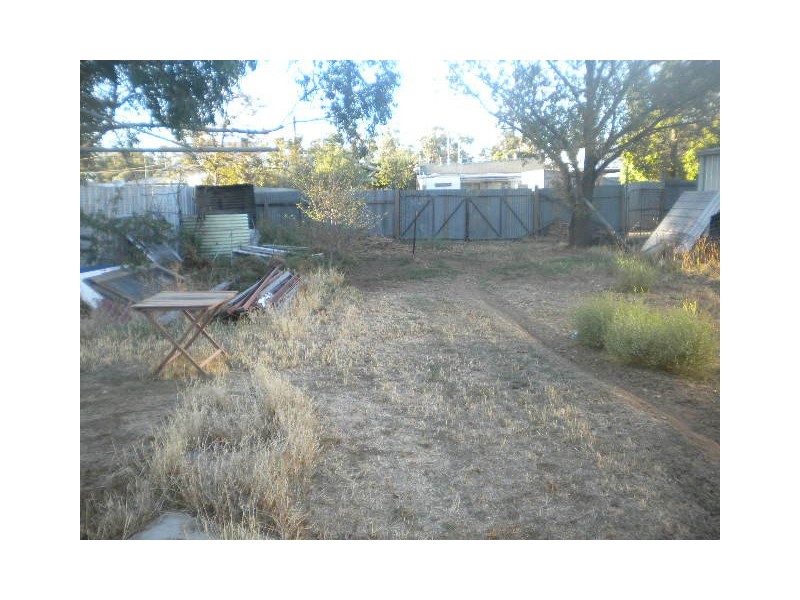 6 Wilson Street, Gunbower VIC 3566