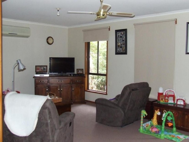 69 Francis Street, Moama NSW 2731