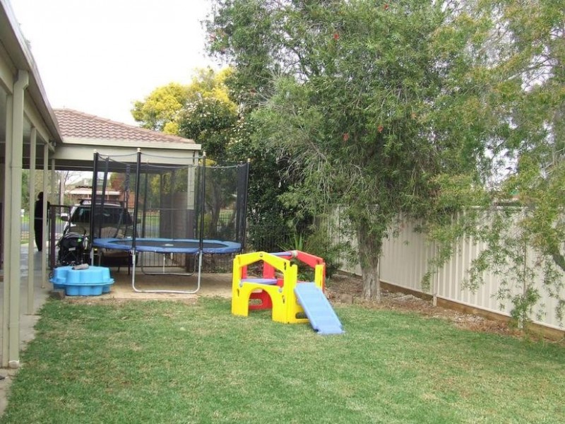 69 Francis Street, Moama NSW 2731