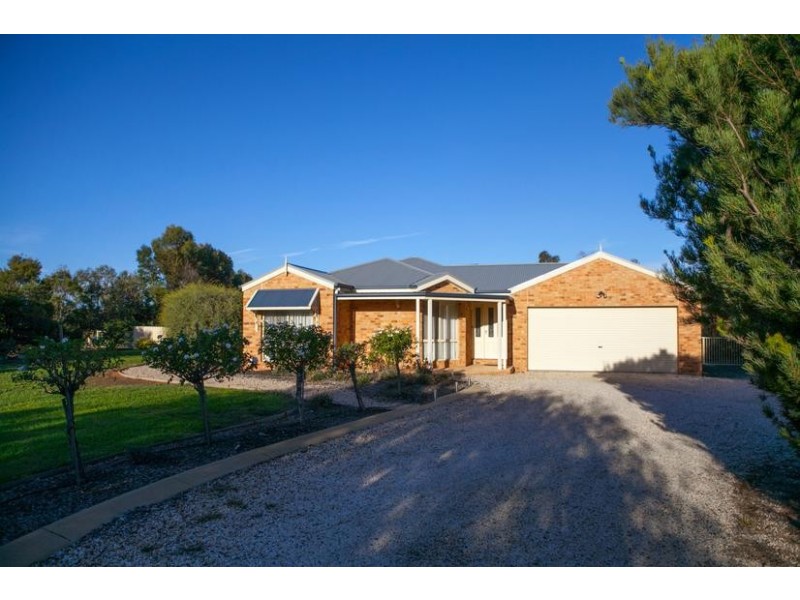 2a Bateman Drive, Echuca VIC 3564