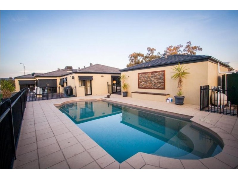 9 Rivergums Drive, Moama NSW 2731