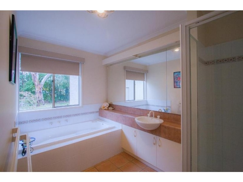 18 Charters Drive, Moama NSW 2731