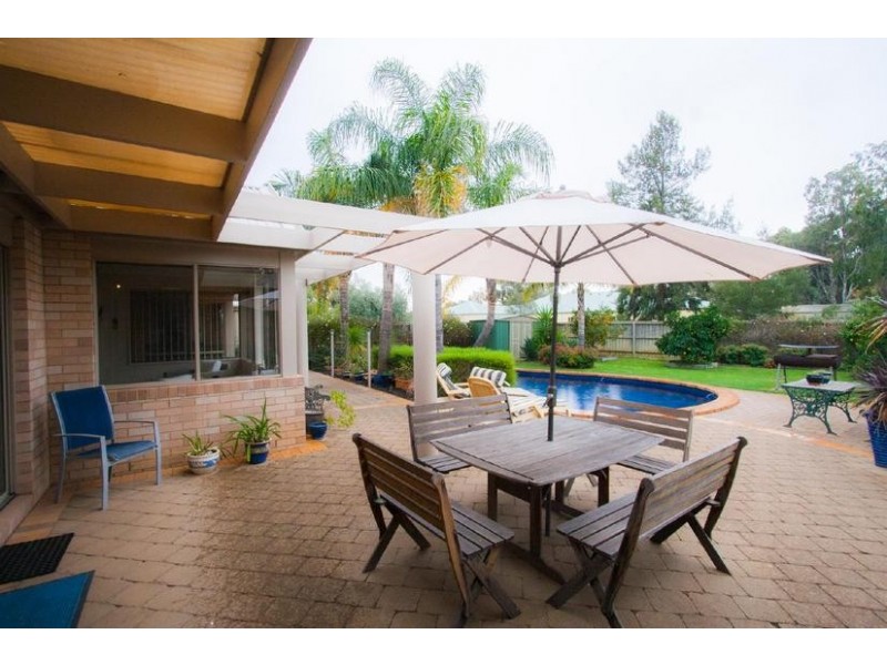 18 Charters Drive, Moama NSW 2731