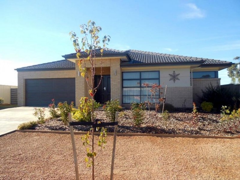 1 Arran Street, Moama NSW 2731