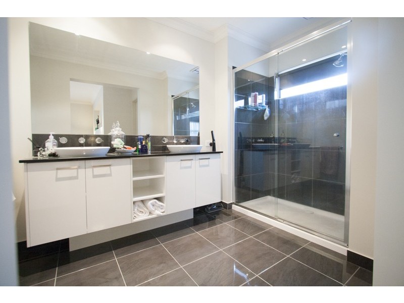 1 Arran Street, Moama NSW 2731