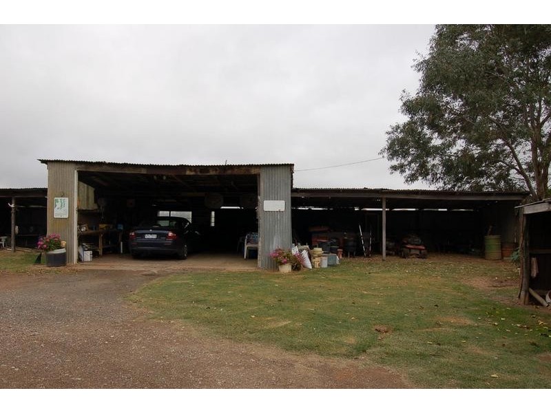 40 Twaddle Lane (Off Strathallan Road), Bamawm VIC 3561