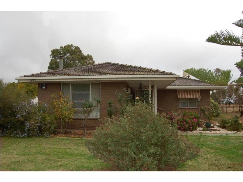 40 Twaddle Lane (Off Strathallan Rd), Bamawm VIC 3561