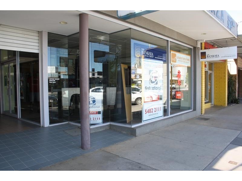 210 Pakenham, Echuca VIC 3564