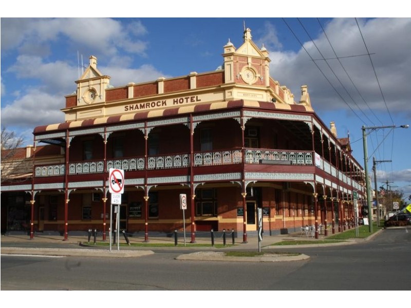 1-9 51-55 Moore and Gillies Street, Rochester VIC 3561