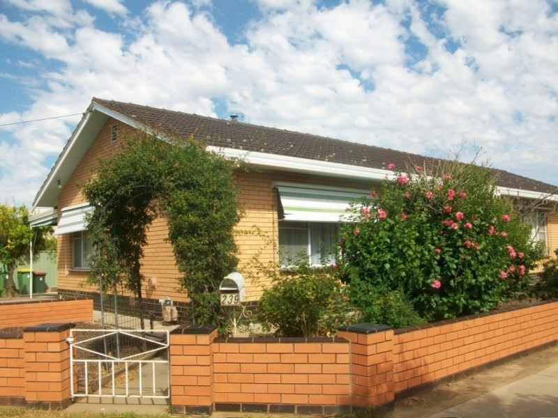 239 Eyre Street, Echuca VIC 3564