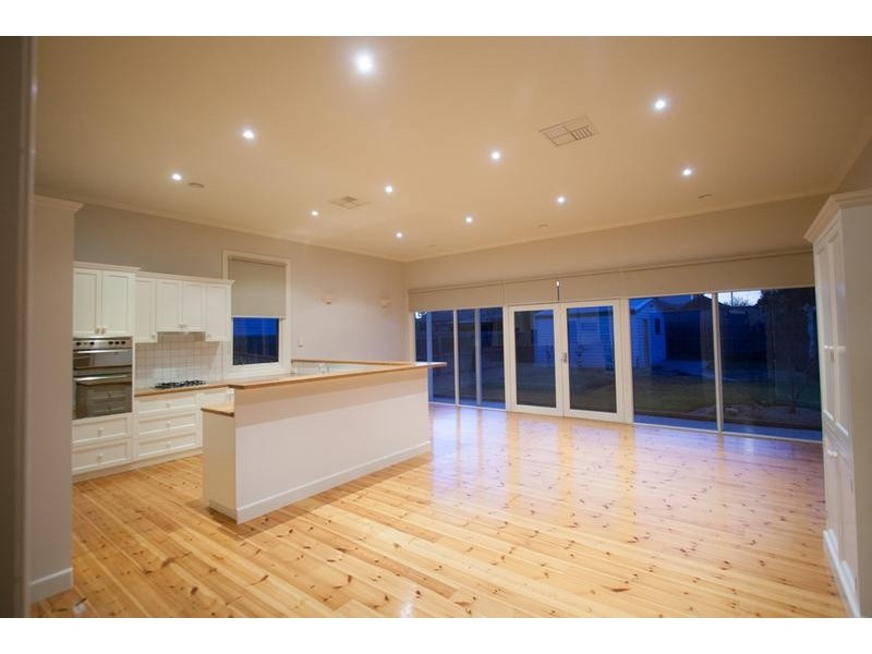 2 Tyler Street, Echuca VIC 3564