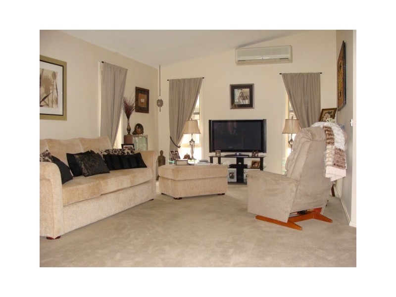 5 Swan Boulevard Cobb Haven, Moama NSW 2731